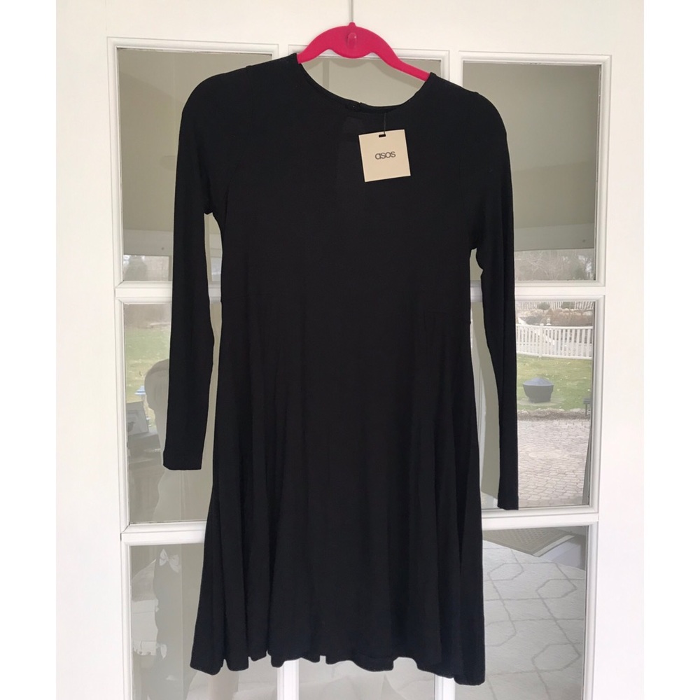 ASOS Long sleeve black dress NWT size 0